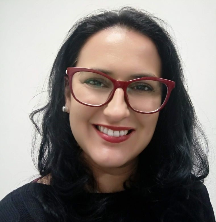 Cinara Neumann Alves